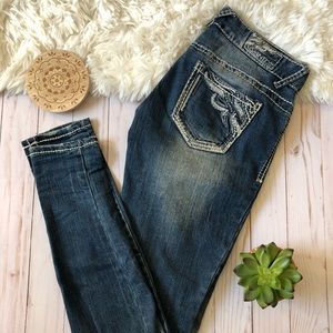 Vanity Medium Wash Jeans Cute Pocket Detail